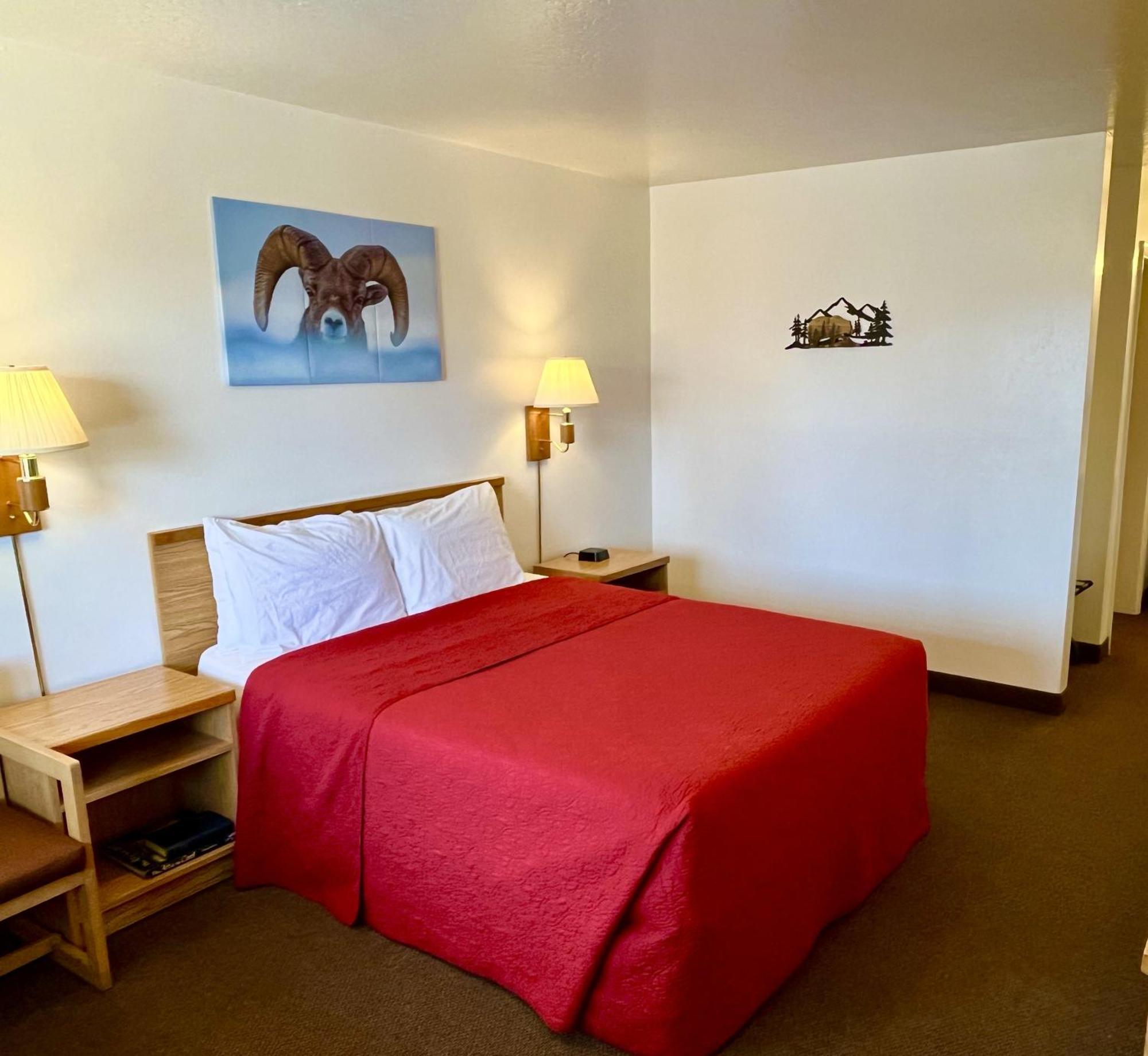 Red Bear Inn Ennis Dış mekan fotoğraf