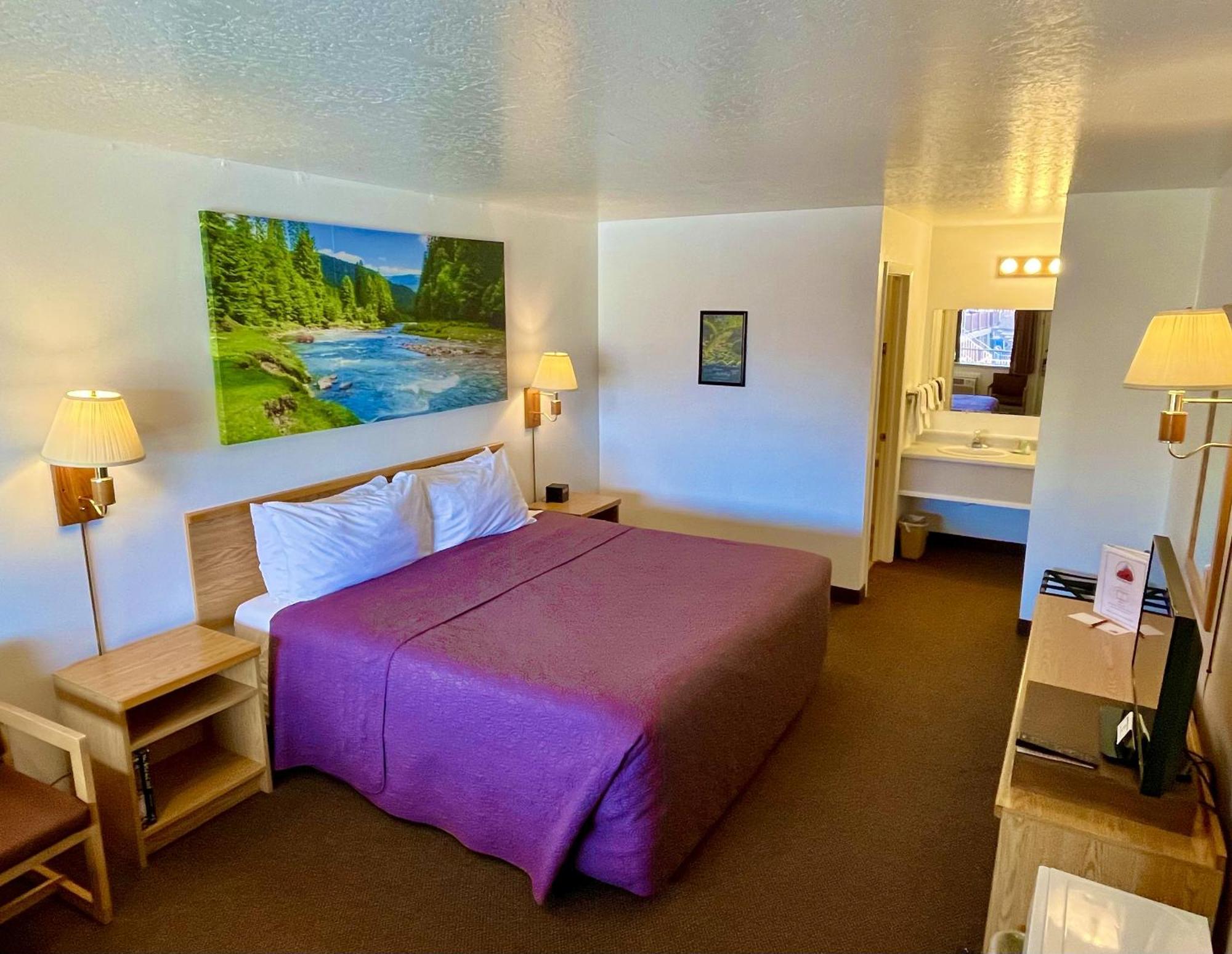 Red Bear Inn Ennis Dış mekan fotoğraf